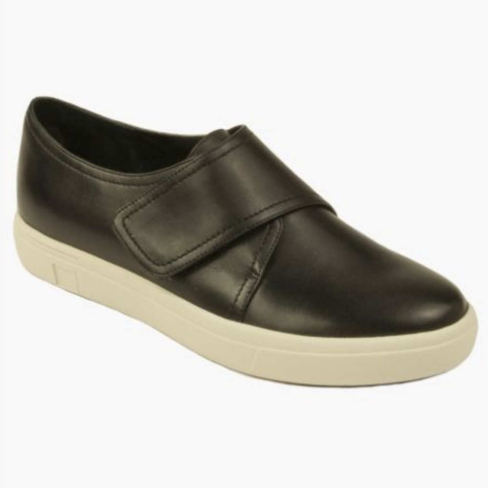 Vaneli Oberon Slip On Black Leather Sneakers